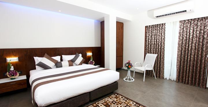 Hotel Celestiial , Candolim Bagian luar foto