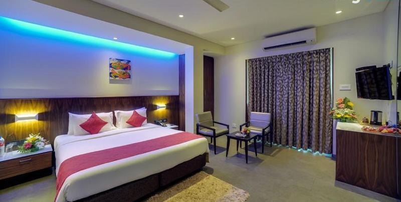 Hotel Celestiial , Candolim Bagian luar foto
